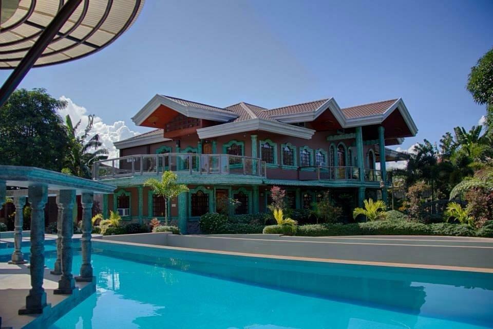 Luxus Residencia De Baler Hotel Kültér fotó